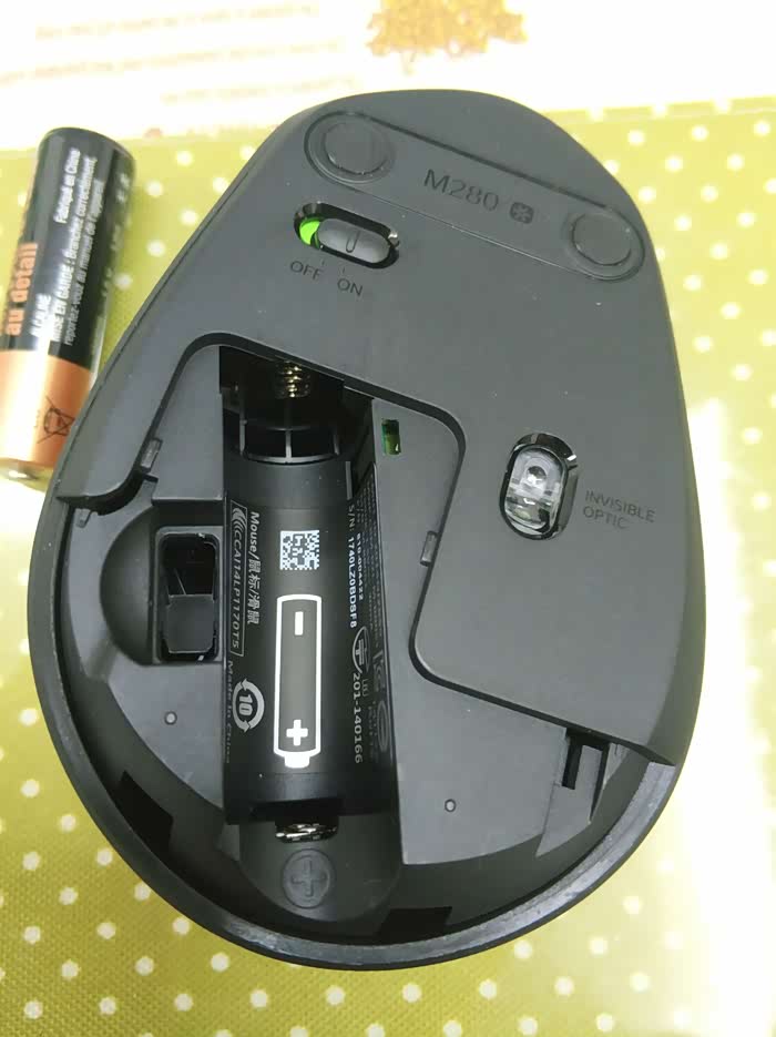 罗技m280鼠标展示