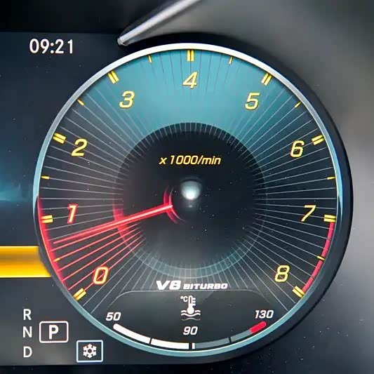 c63仪表盘指针的刻度没有c63s那般精确动感