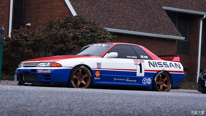 公路战神北美gtrr32改装案例展示