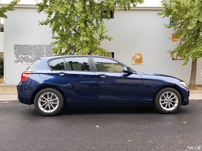 26岁的第一辆车之宝马后驱绝唱两厢f20118i购改车记