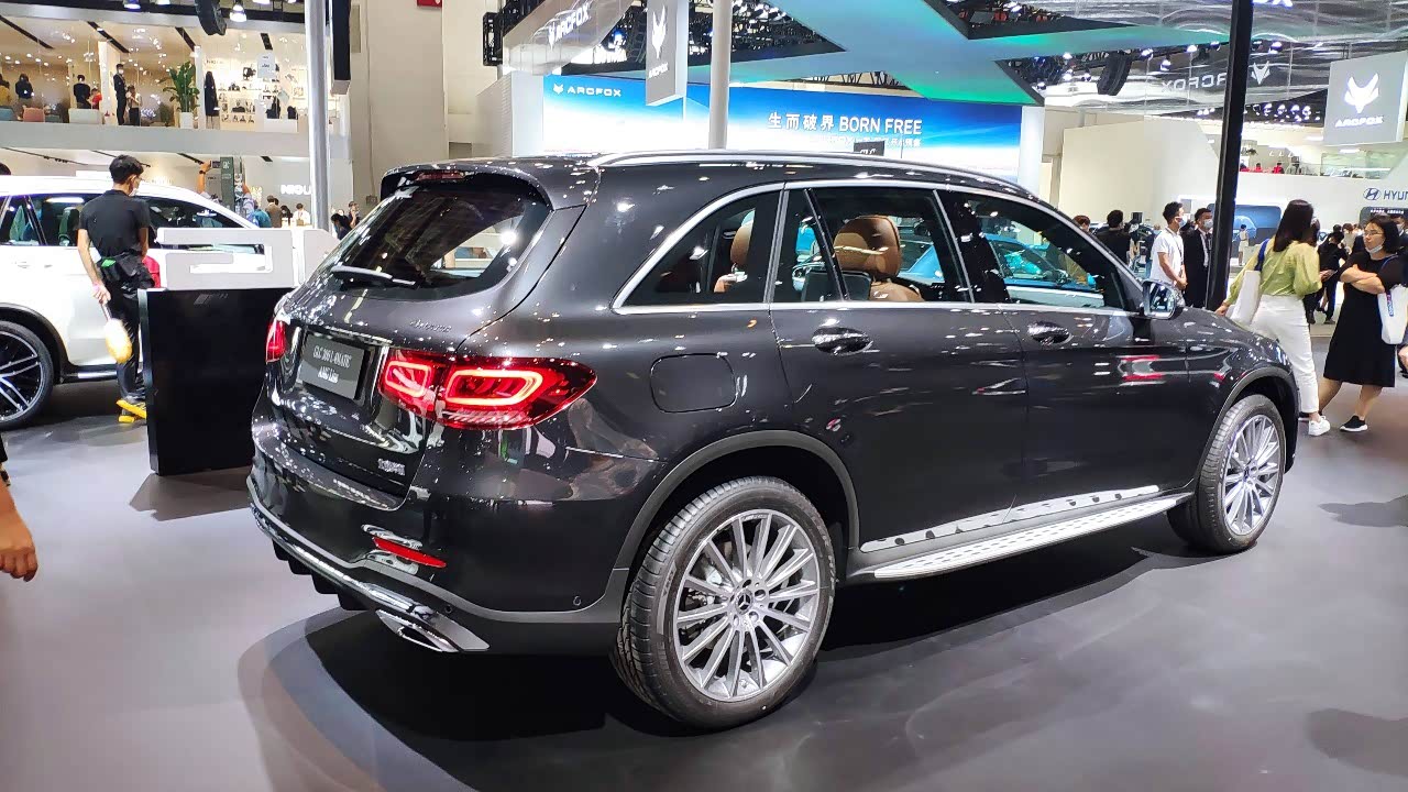 奔驰glc 长轴距版实车亮相