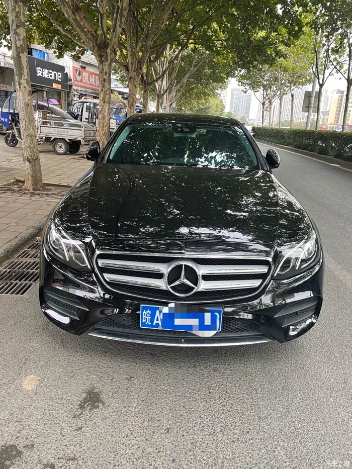 合肥出售17年奔驰e300时尚版