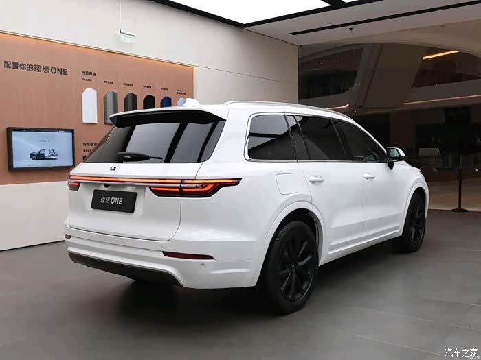 理想one白色的实车咋样啊?