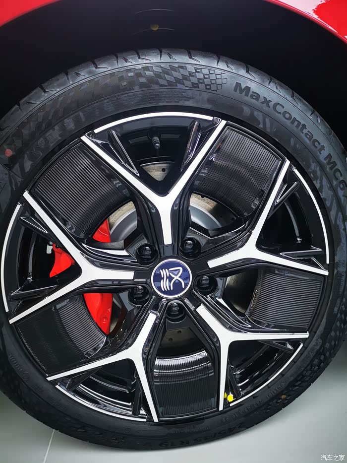 【图】汉ev五幅封闭式轮毂_汉论坛_汽车之家论坛