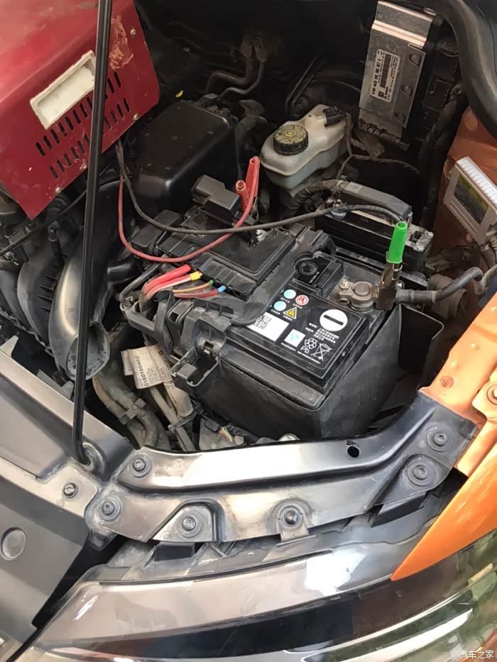 crosspolo电瓶光荣下岗