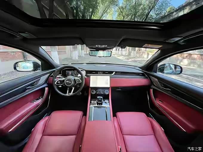 捷豹xfl的内饰