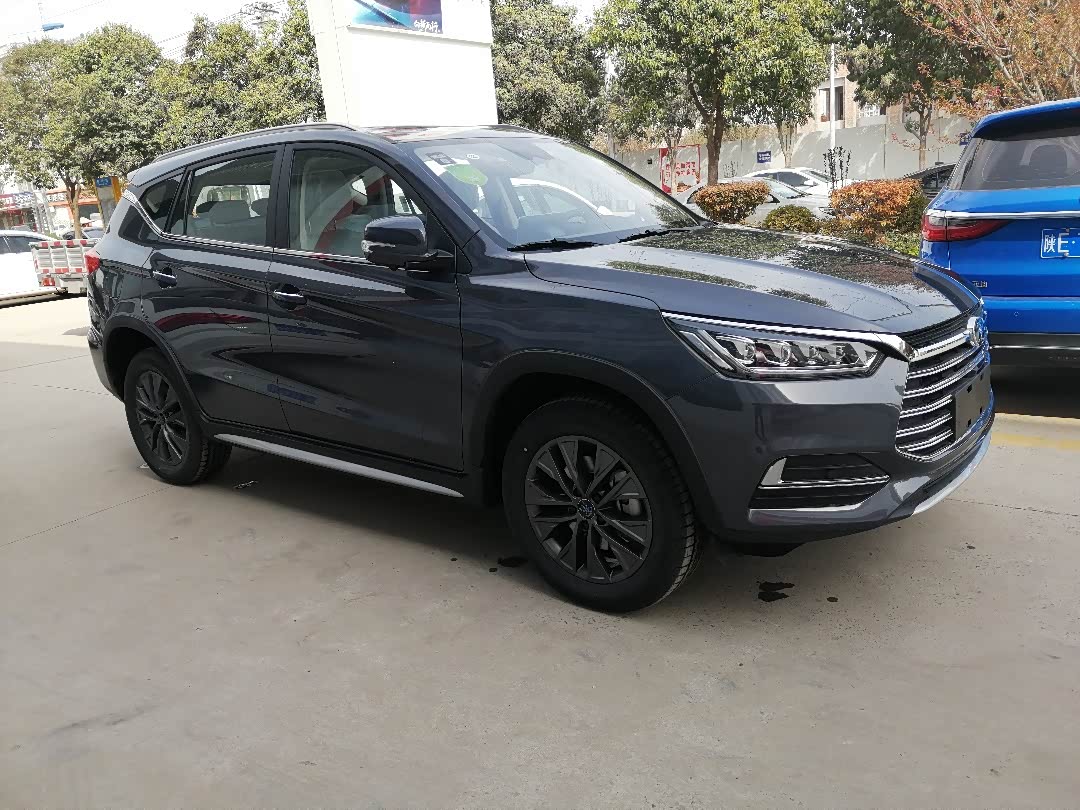 比亚迪宋dm外观详解