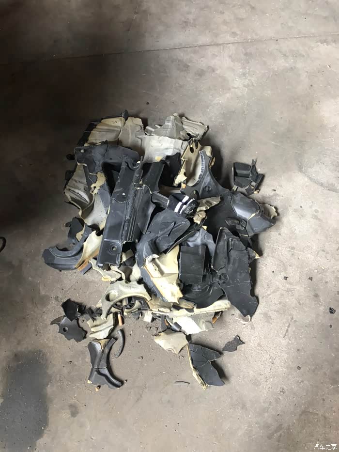 【图】来看看宝马的黑心棉 这车买不得_宝马3系gt论坛_汽车之家论坛