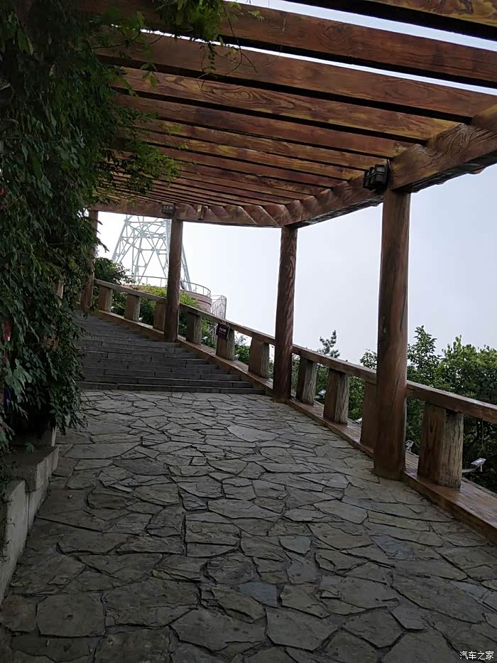 【辽宁长安车友俱乐部】驾车去白云雁水峰台赏美景