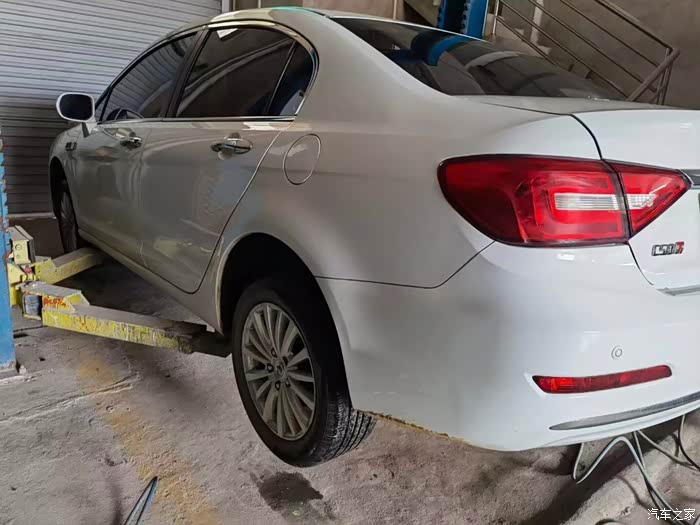 长城c50改轮毂双色