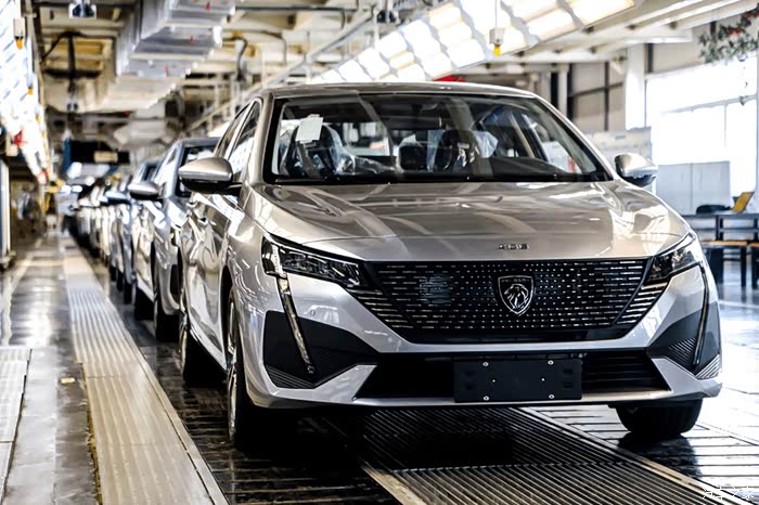 【图】从"六横六纵加强梁"说起,看看新408的优秀_标致408论坛_汽车之