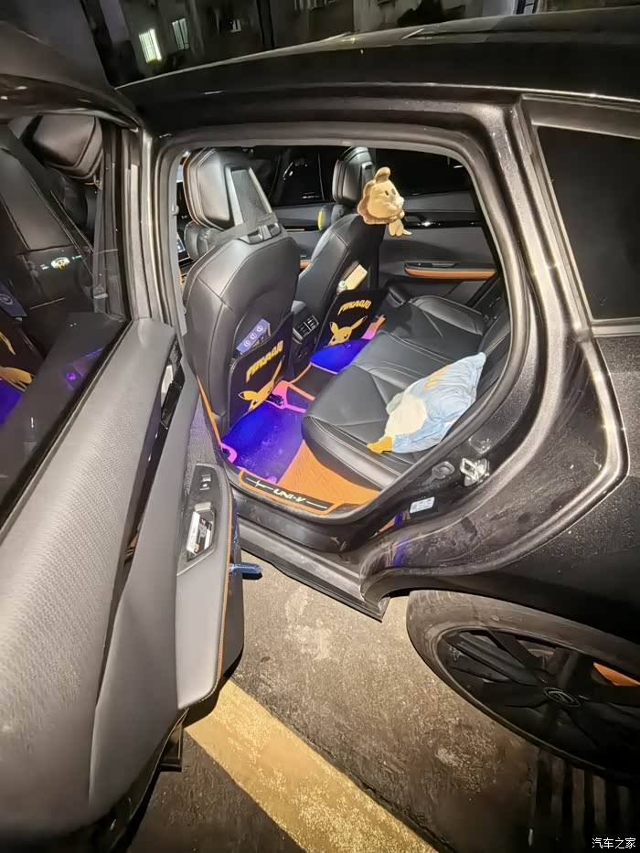 长安univ内饰盘点