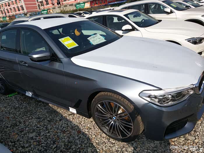 提车了等了半年啊530im石青色暗夜蓝