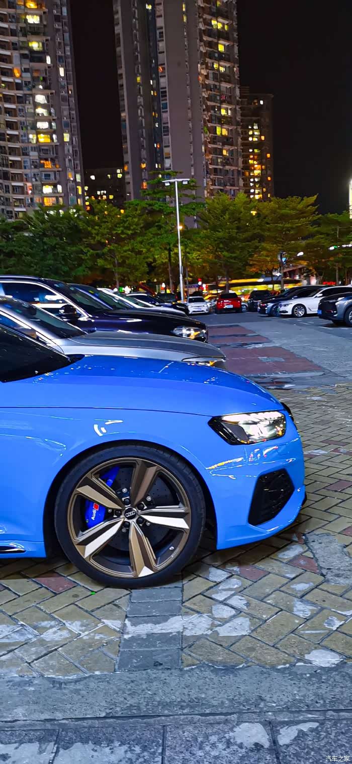 【图】流光蓝的rs4比纳多灰怎么样_奥迪rs论坛_汽车之家论坛