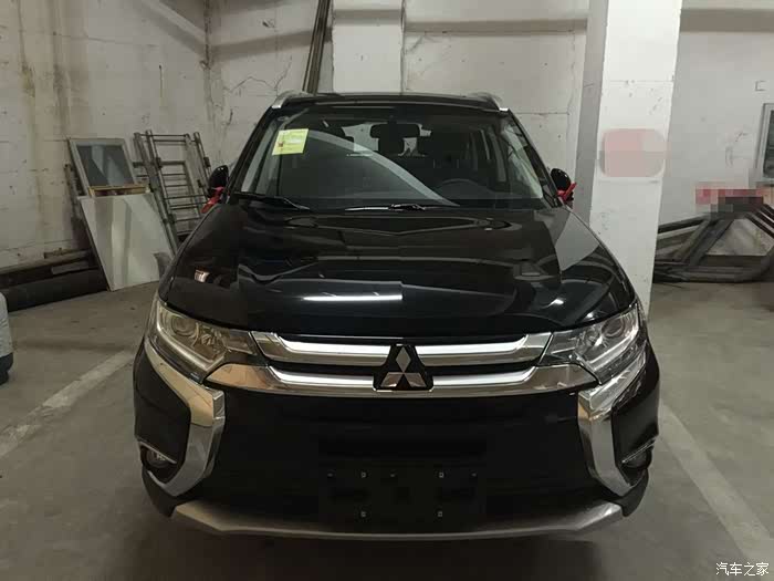 与国同庆好佳节,喜提三菱欧蓝德.