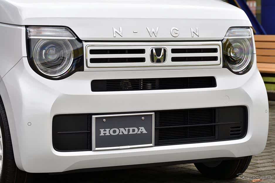 本田n-wgn在日本是非常畅销的小盒子车,它方方正正的外观