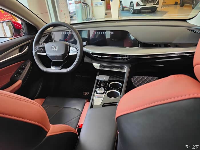 长安逸动plus耀动红外观及内饰