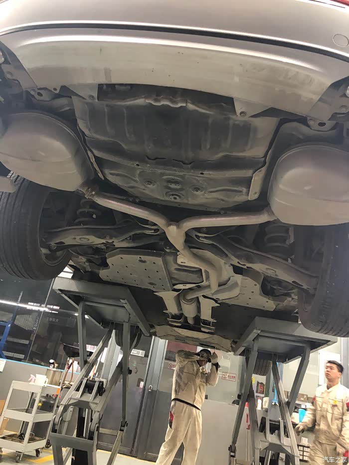 十代雅阁4000公里首保作业