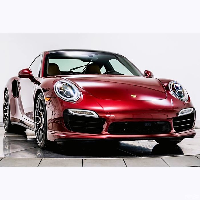 红色的保时捷porsche 911,样子楚楚动人,真的爱了