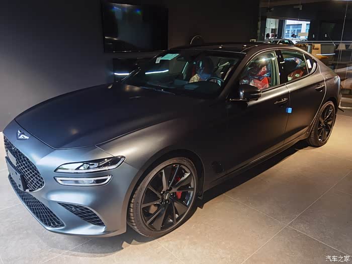 新提马卡鲁灰哑光g70_捷尼赛思g70论坛_汽车之家论坛