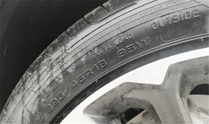 多雨季节来临了领克03固特异轮胎是时候展现你的实力了