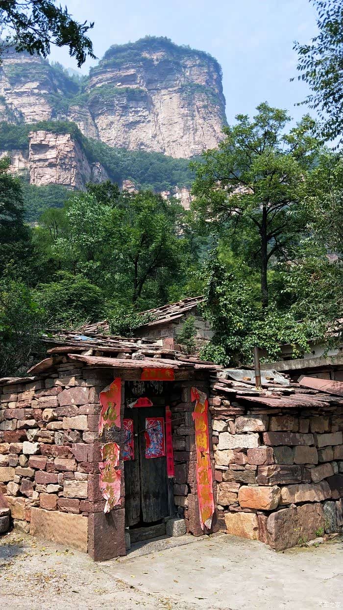 太行深处的耀眼小镇,石板岩游行记!