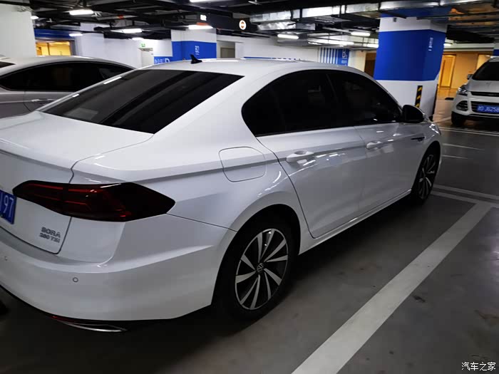 宝来280豪华版报道贴