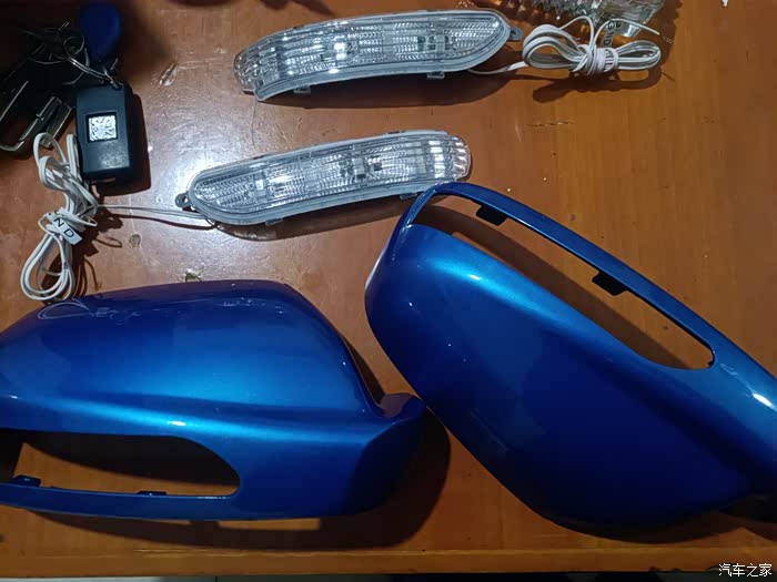 307后视镜转向灯明日上车