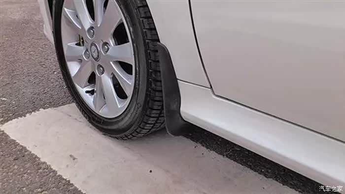 汽车是否有必要安装挡泥板?答案在这里