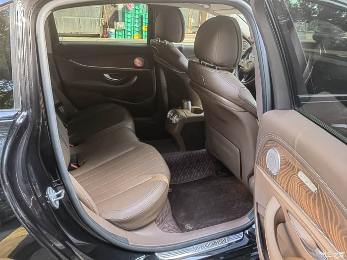 【图】出17款e200l 四驱版本_奔驰e级论坛_汽车之家论坛