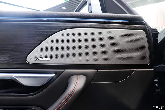 丹拿音响,随处可见.高品质音效的象征.