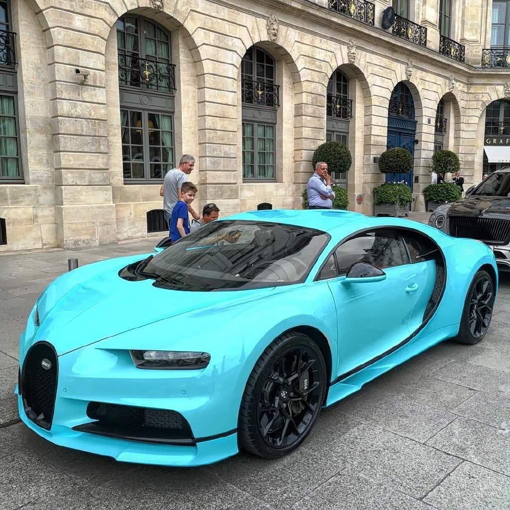 布加迪chiron你觉得那种配色更好看