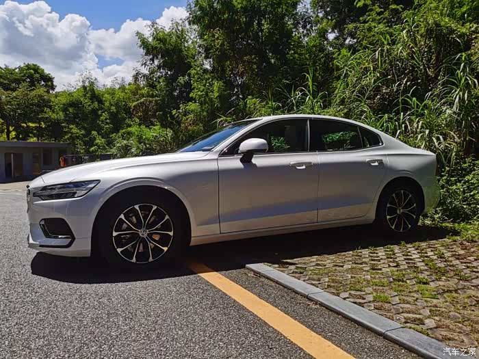 夏日炎炎,有你很甜!沃尔沃s60提车记