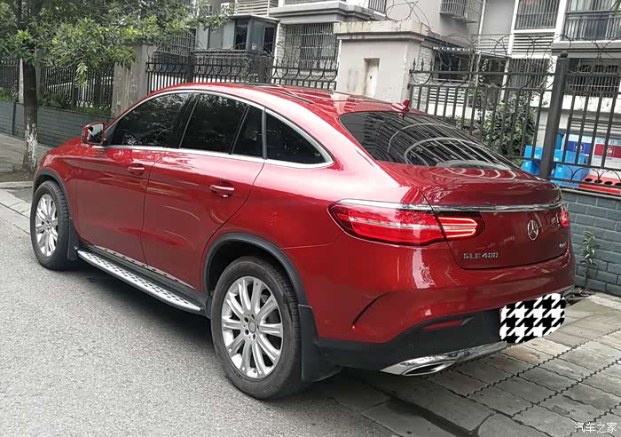 【图】红色gle轿跑,狂野大气!_奔驰gle论坛_汽车之家论坛