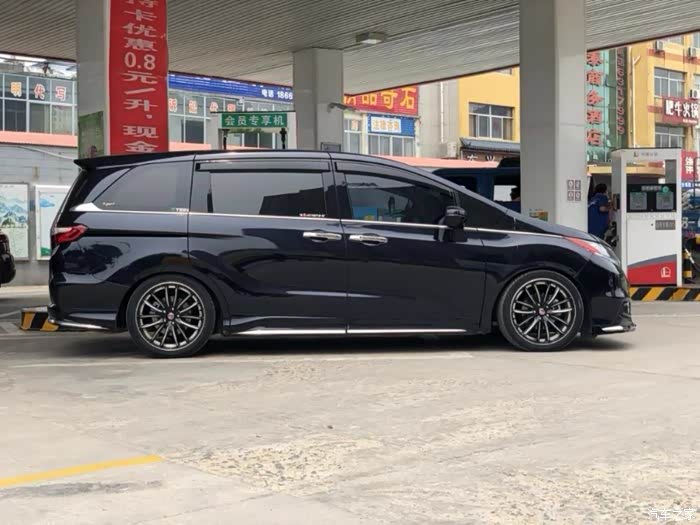 准备收一台第五代奥德赛--星空蓝!