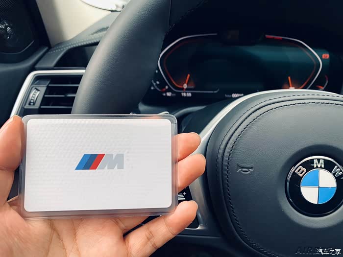 【图】刚提车的兄弟,nfc卡片变成白色了吗?_宝马3系论坛_汽车之家论坛