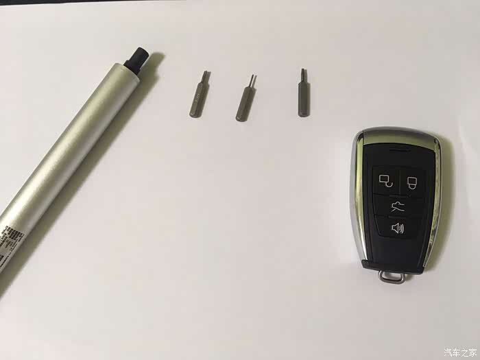 bj40plus 自动钥匙更换电池及拆解