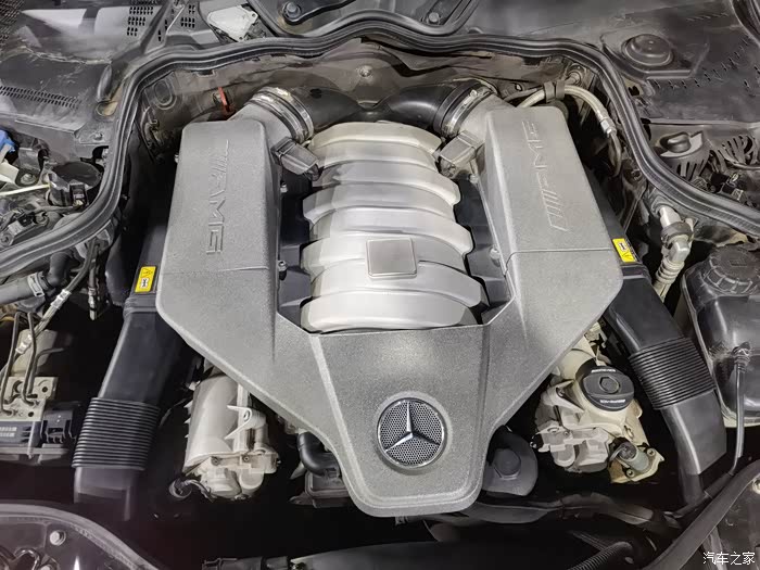 【图】出08年 奔驰w211 e63 6.2 v8_奔驰amg论坛_汽车之家论坛