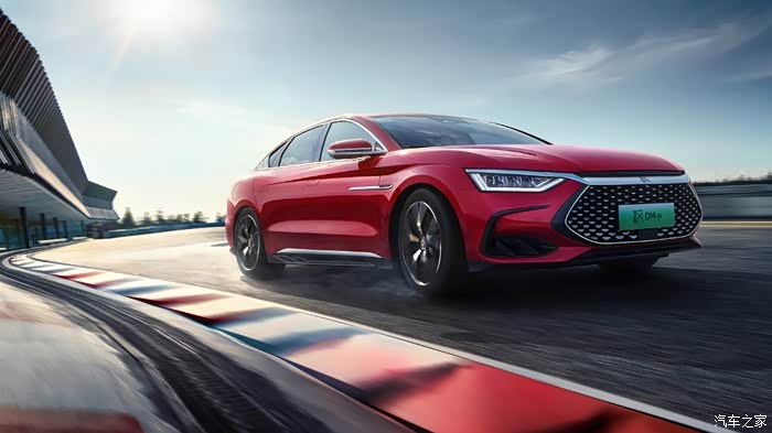 37秒破百配主动悬挂丹拿音响这台国产c级车让合资急眼