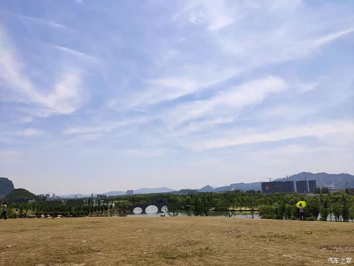 湘湖三期沙滩游玩