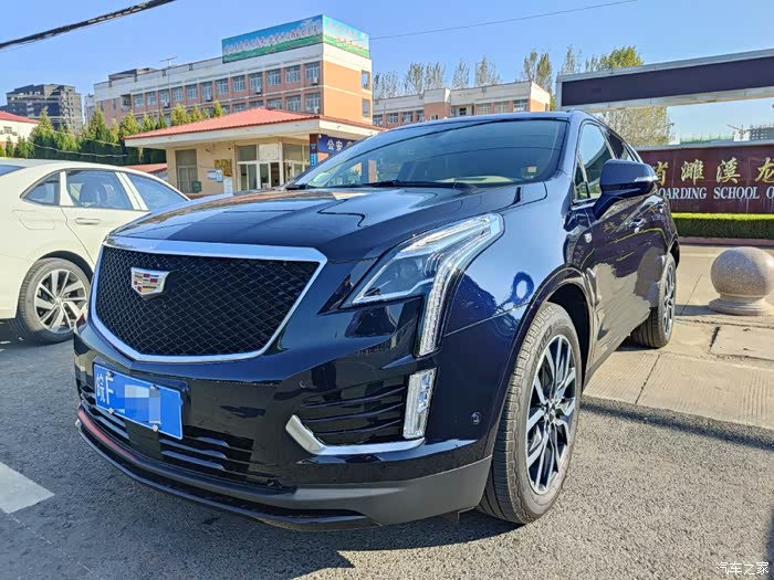 凯迪拉克xt5铂金运动实拍