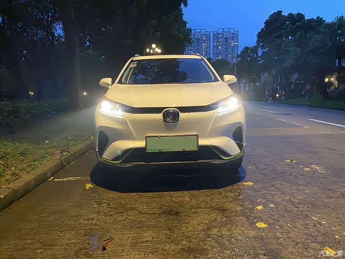 晒一下我家的新能源小车——长安新能源e-pro