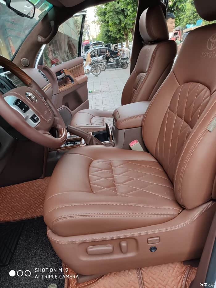 包超纤皮座椅大家帮忙看看