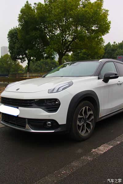 游走在艺术与时尚之间-领克02的完美跨界