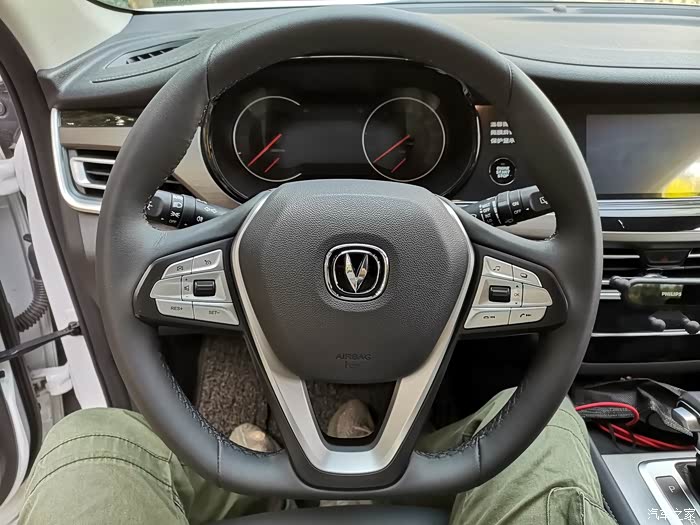 【图】cs35plus好看又实用的多功能方向盘_长安cs35plus论坛_汽车之家