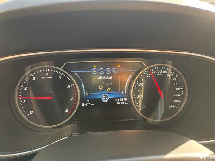 故障灯亮了新车四万多公里