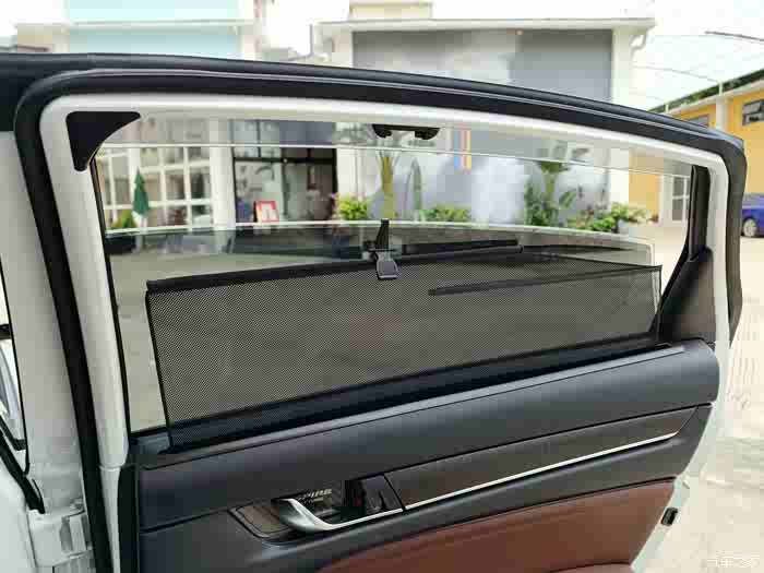 【图】后窗一体式内置遮阳帘,安装过程_雅阁论坛_汽车之家论坛