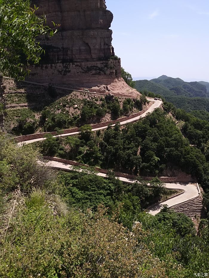 邢台周公山景区图片图片