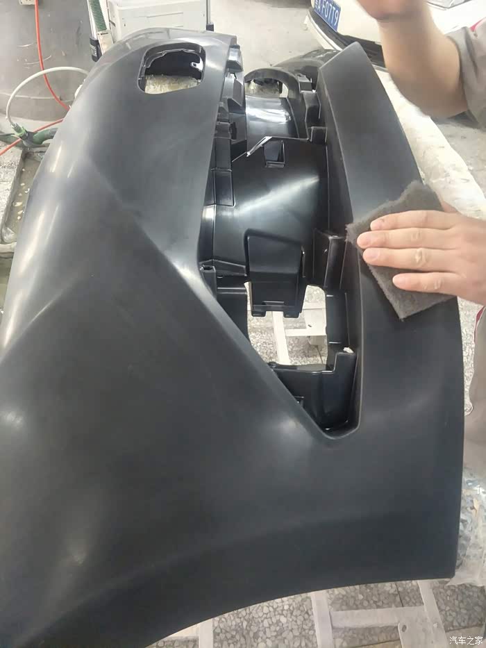 汽车维修塑料件的喷涂流程以及平时应该注意事项