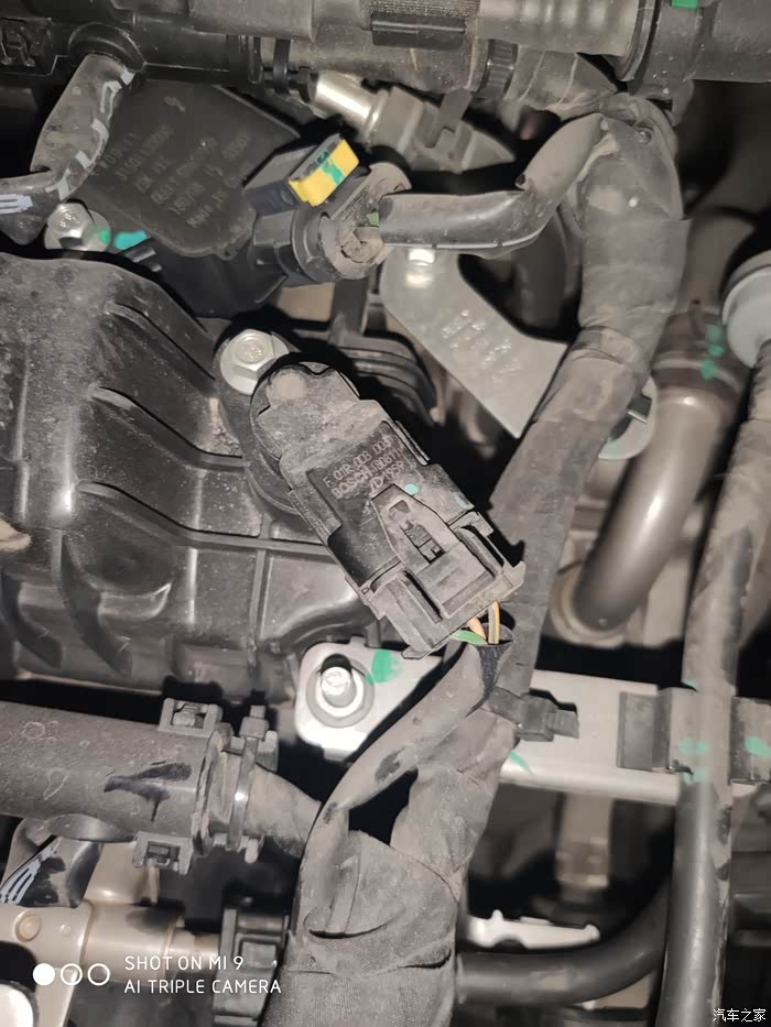 涡轮压力传感器在哪里?